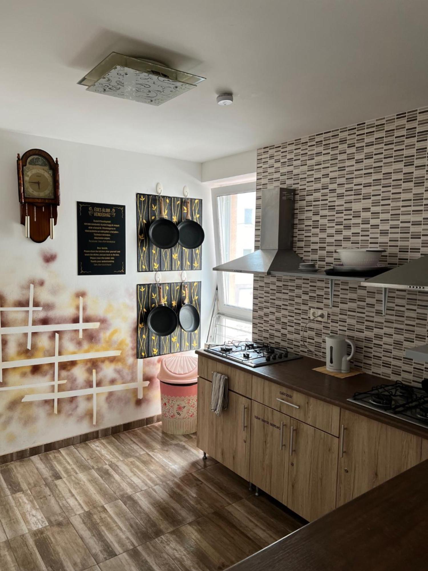 Sweet Dream Guesthouse Seghedin Exterior foto